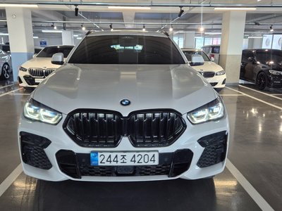 2023 BMW X6 — фото 2