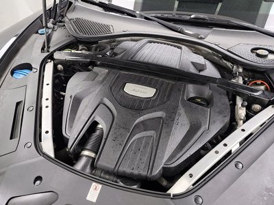 PORSCHE PANAMERA - 7