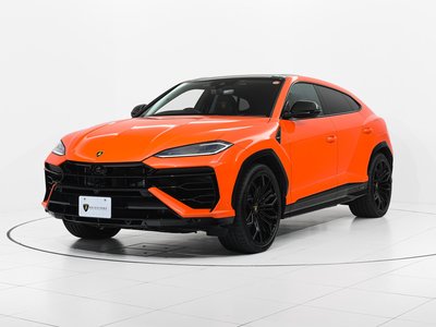 LAMBORGHINI URUS - 3