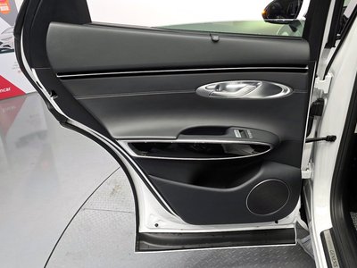 صورة مصغرة 14 لـ 2023 Genesis GV70