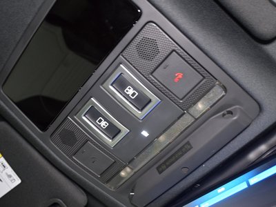 2023 LAND Rover DISCOVERY — миниатюра 51