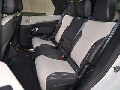 2023 LAND Rover DISCOVERY — миниатюра 29