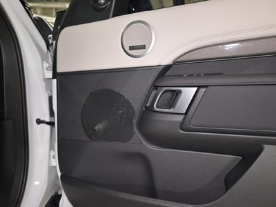 2023 LAND Rover DISCOVERY — миниатюра 41