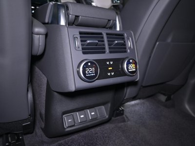 2023 LAND Rover DISCOVERY — миниатюра 27