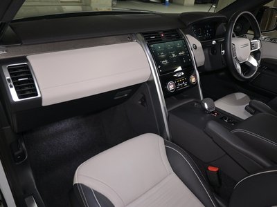 2023 LAND Rover DISCOVERY — миниатюра 34