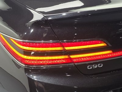 2019 Genesis G90 — фото 10