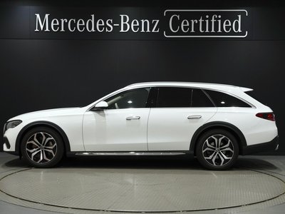 MERCEDES-BENZ E-CLASS - 5