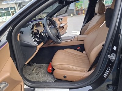 MERCEDES-BENZ E-CLASS - 6
