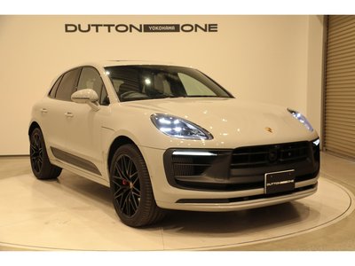 PORSCHE MACAN - 5