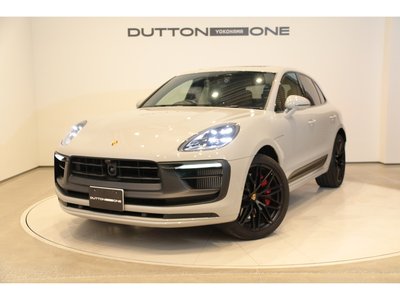 PORSCHE MACAN - 2
