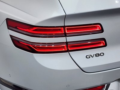 GENESIS GV80 - 10