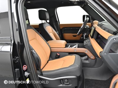 LAND ROVER DEFENDER - 10