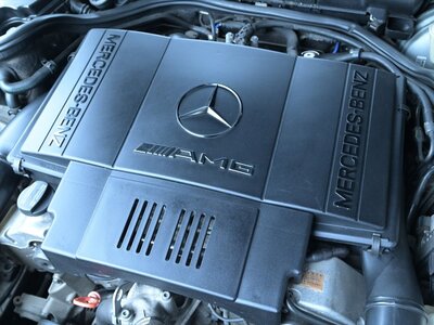 MERCEDES-BENZ E-CLASS AMG - 4