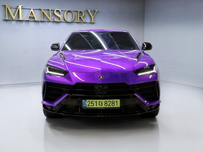 صورة 1 لـ 2024 Lamborghini URUS
