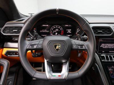 2024 Lamborghini URUS — миниатюра 12