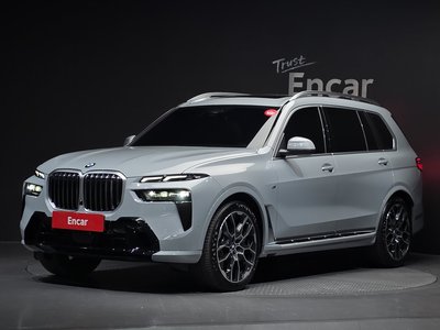 BMW X7 - 1