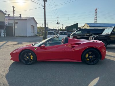 2017 Ferrari 488 SPIDER thumbnail 13