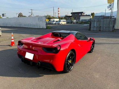 صورة 5 لـ 2017 FERRARI 488 SPIDER