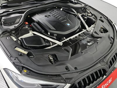 BMW 8 SERIES - 7