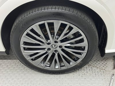 صورة مصغرة 24 لـ 2023 Lexus RX