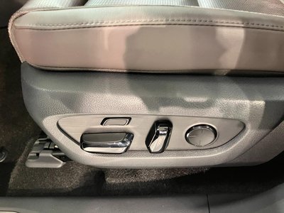 صورة مصغرة 11 لـ 2023 Lexus RX
