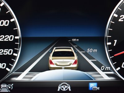 MERCEDES-BENZ E-CLASS AMG - 7