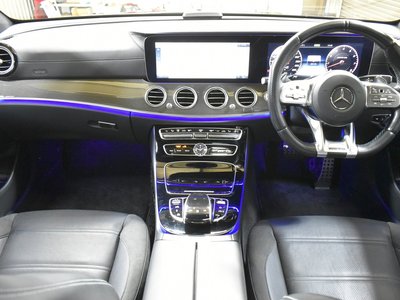 MERCEDES-BENZ E-CLASS AMG - 2