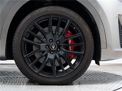 2021 Maserati LEVANTE — миниатюра 19