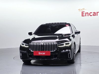 BMW 7 SERIES - 2
