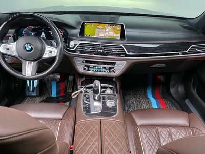 BMW 7 SERIES - 5