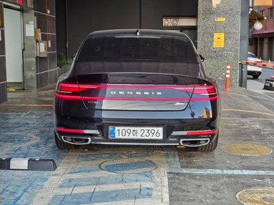 2026 Genesis G90 (RS4) photo 6