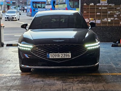 2026 Genesis G90 (RS4) photo 4