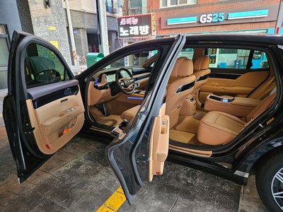 2026 Genesis G90 (RS4) photo 10