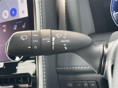 2025 Toyota ALPHARD photo 10