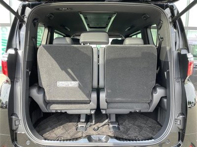 2025 Toyota ALPHARD thumbnail 31