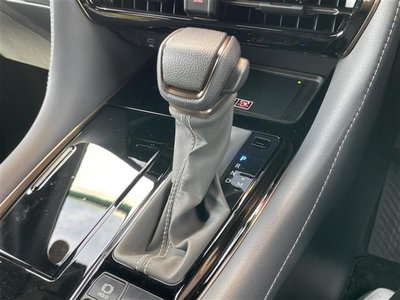 2025 Toyota ALPHARD thumbnail 33