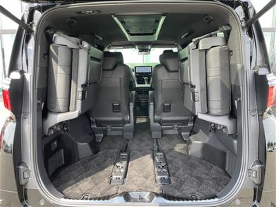 2025 Toyota ALPHARD thumbnail 32