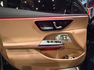 MERCEDES-BENZ E-CLASS - 10