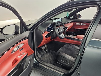 2021 Genesis GV70 — миниатюра 11