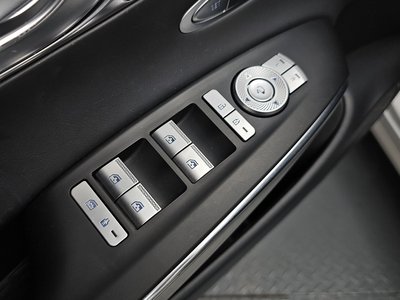 2021 Genesis GV70 缩略图 28