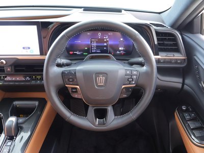 2024 Toyota CROWN SPORT photo 8
