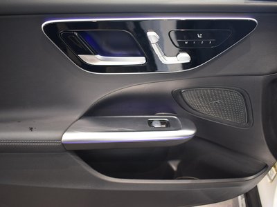 2025 Mercedes-BENZ C-CLASS thumbnail 20
