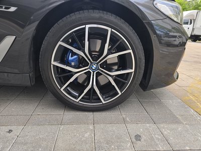 BMW 5 SERIES - 6