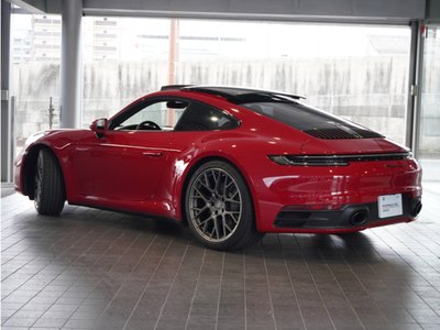 PORSCHE 911 - 6