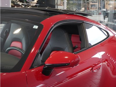 PORSCHE 911 - 8