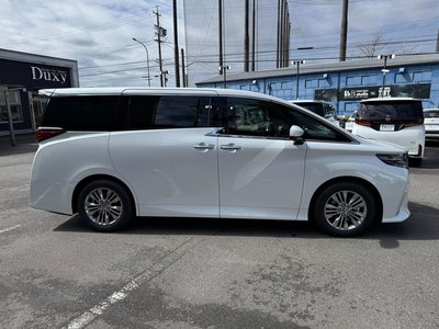TOYOTA ALPHARD - 10