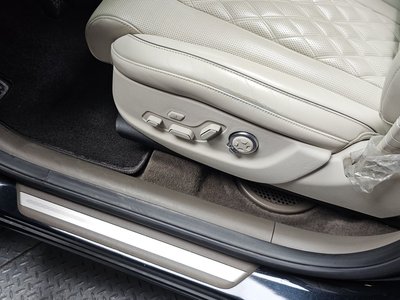 2020 Genesis GV80 thumbnail 37