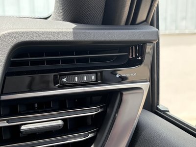 2025 Lexus GX — миниатюра 34