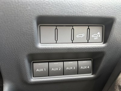 2025 Lexus GX — миниатюра 33