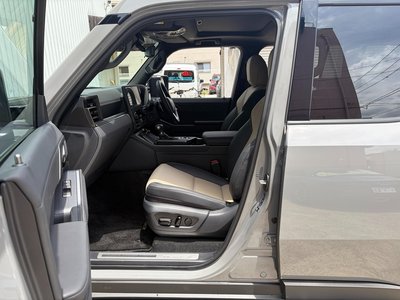 2025 Lexus GX — миниатюра 43